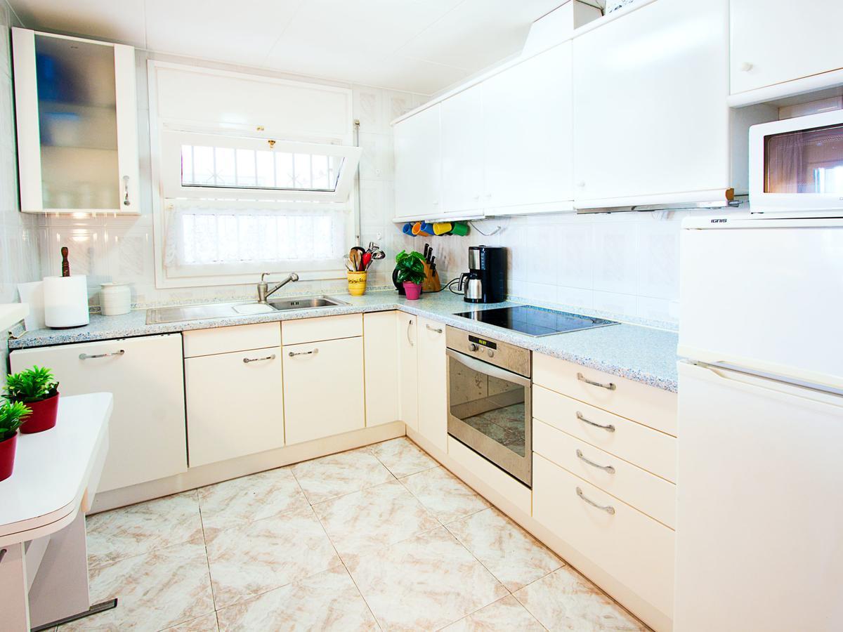 Holiday Home Requesens Canal Empuriabrava Buitenkant foto