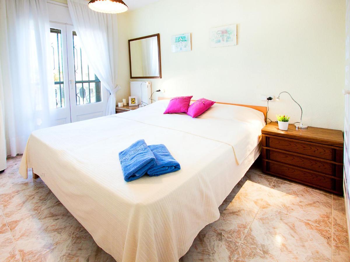 Holiday Home Requesens Canal Empuriabrava Buitenkant foto